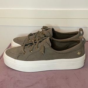 Sperry Crest Vibe Platform Snake Taupe size 7.5